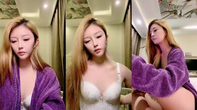 金发性感网红女神！吸吮手指表情淫荡！脱下内衣揉奶子，无毛骚穴掰开，小秀一波很是诱惑